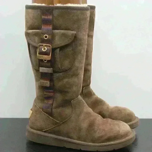 UGG Australia SN 1895 Women’s Brown Suede Boots - Picture 2 of 10